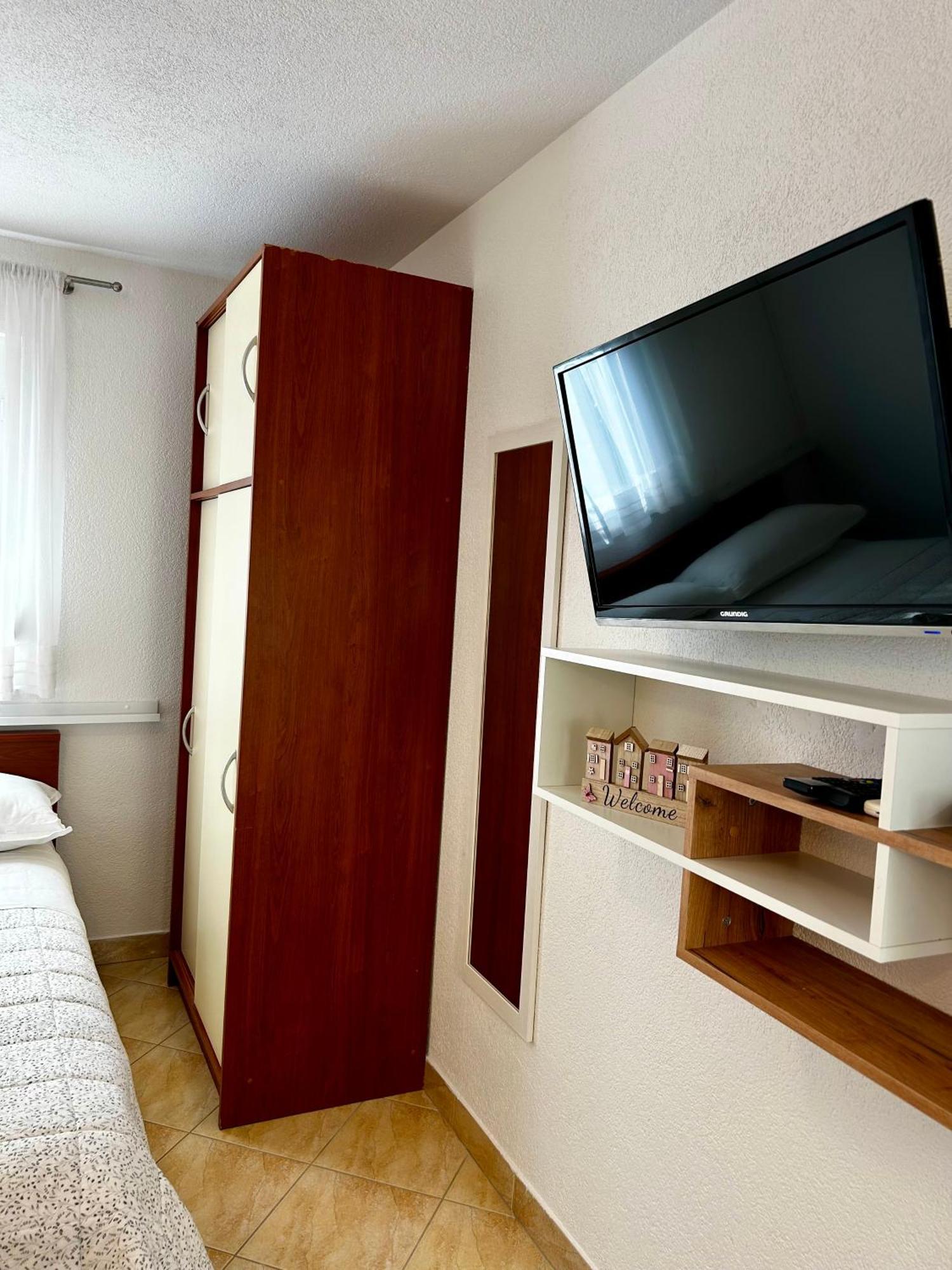 Dinka Apartment Τρογκίρ Εξωτερικό φωτογραφία